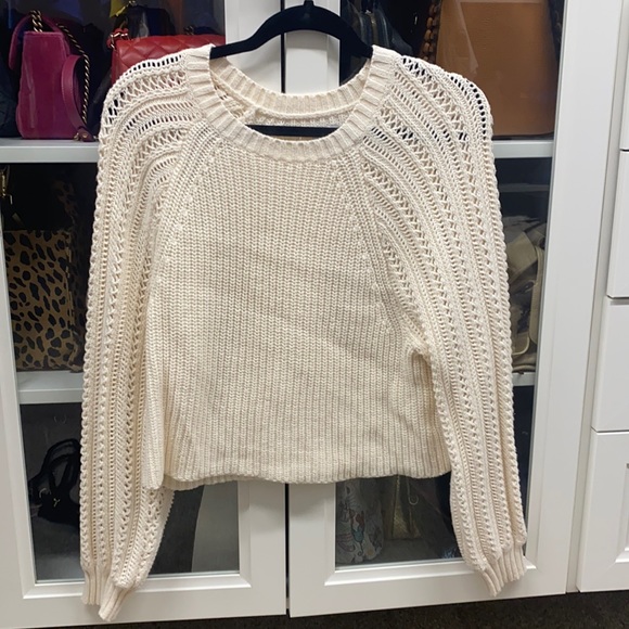 American Eagle Outfitters Sweaters - American Eagle Cream Sweater